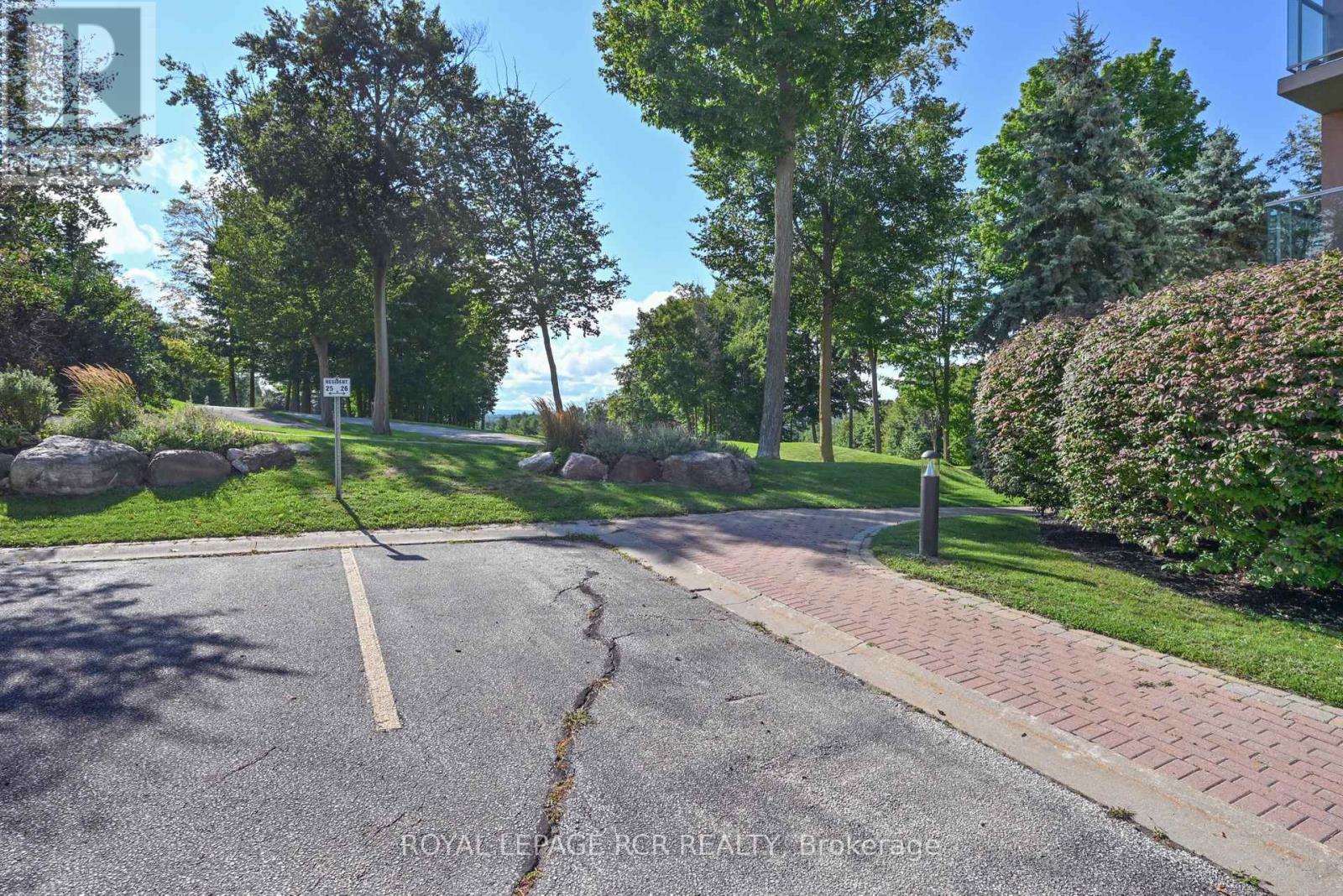 214 - 4 Briar Hill Heights, New Tecumseth, Ontario  L9R 1Z7 - Photo 31 - N12377395