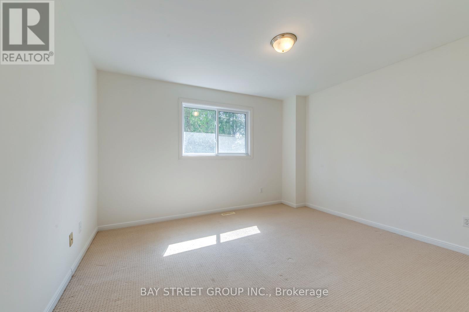 130 All Saints Crescent, Oakville, Ontario  L6J 5Y7 - Photo 33 - W12271685