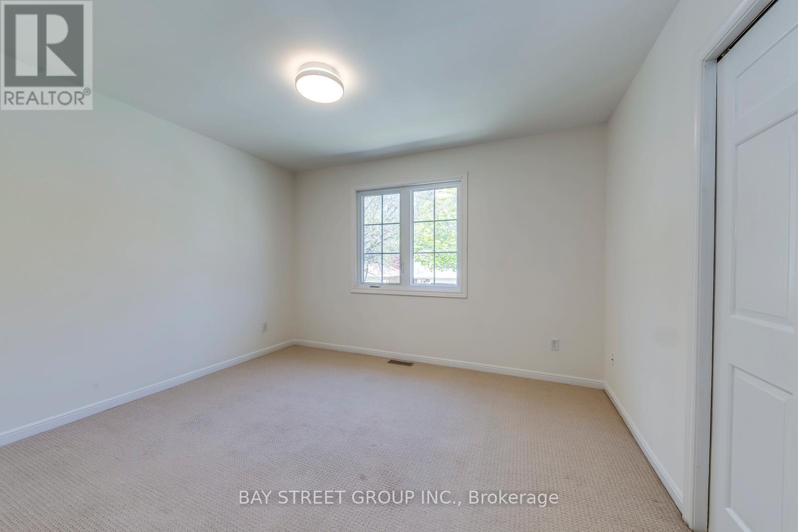 130 All Saints Crescent, Oakville, Ontario  L6J 5Y7 - Photo 31 - W12271685