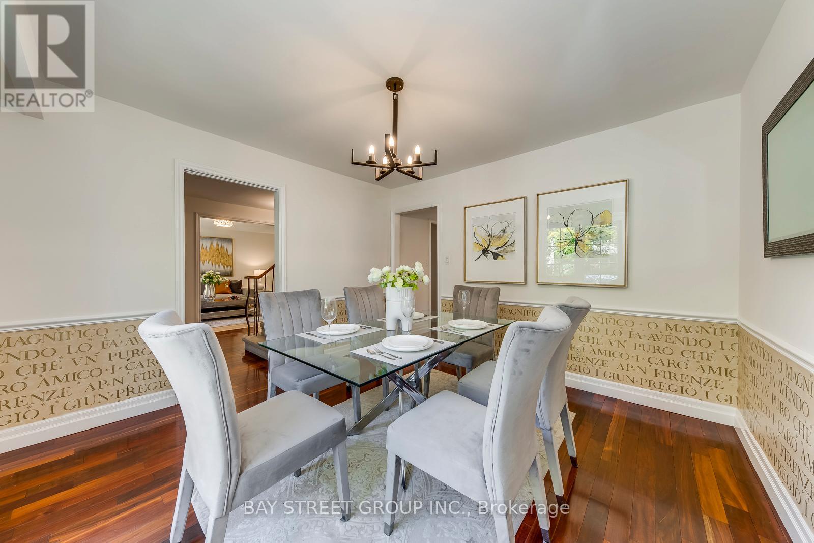 130 All Saints Crescent, Oakville, Ontario  L6J 5Y7 - Photo 9 - W12271685