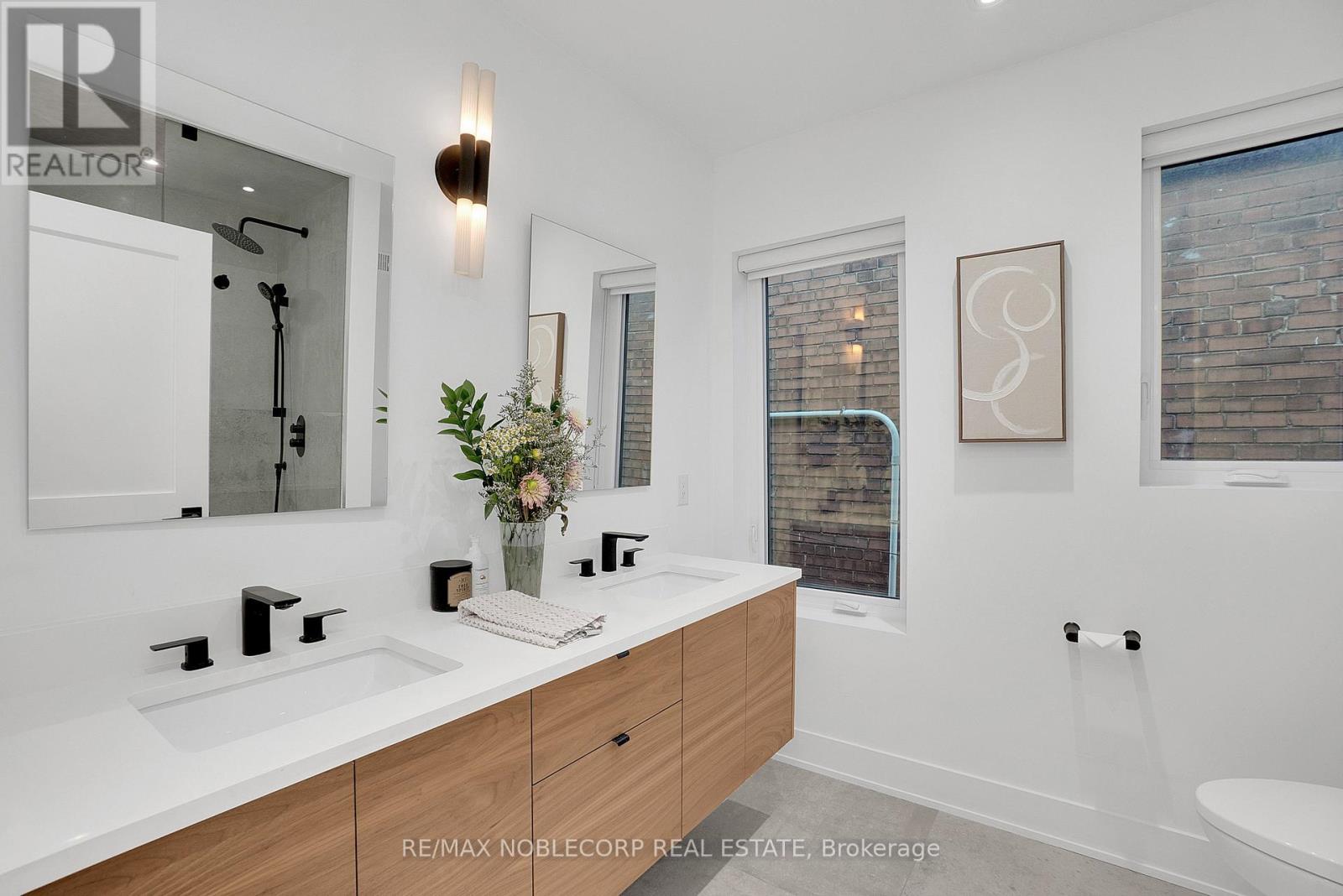 299 Winona Drive, Toronto, Ontario  M6C 3S8 - Photo 20 - C12433756