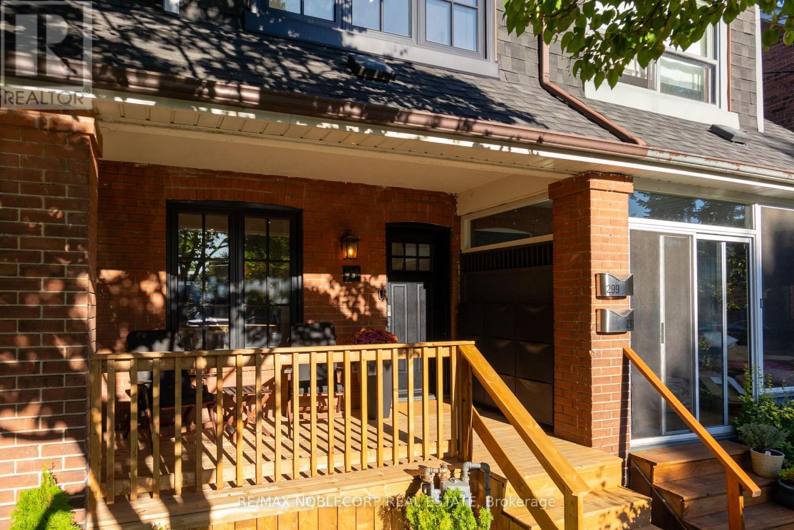 299 Winona Drive, Toronto, Ontario  M6C 3S8 - Photo 30 - C12433756