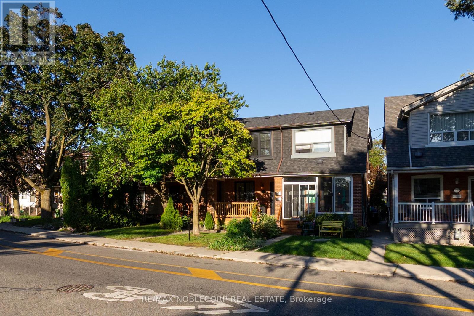 299 Winona Drive, Toronto, Ontario  M6C 3S8 - Photo 33 - C12433756