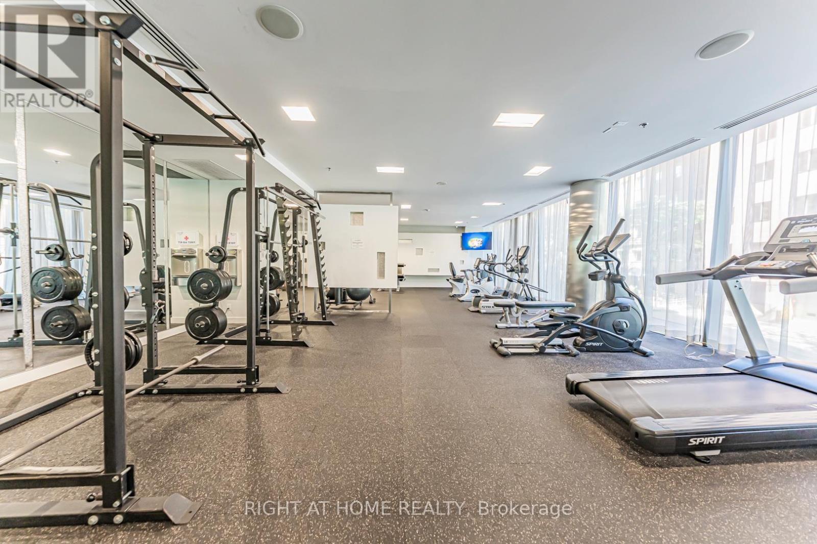 2104 - 28 Ted Rogers Way, Toronto, Ontario  M4Y 2J4 - Photo 18 - C12433763