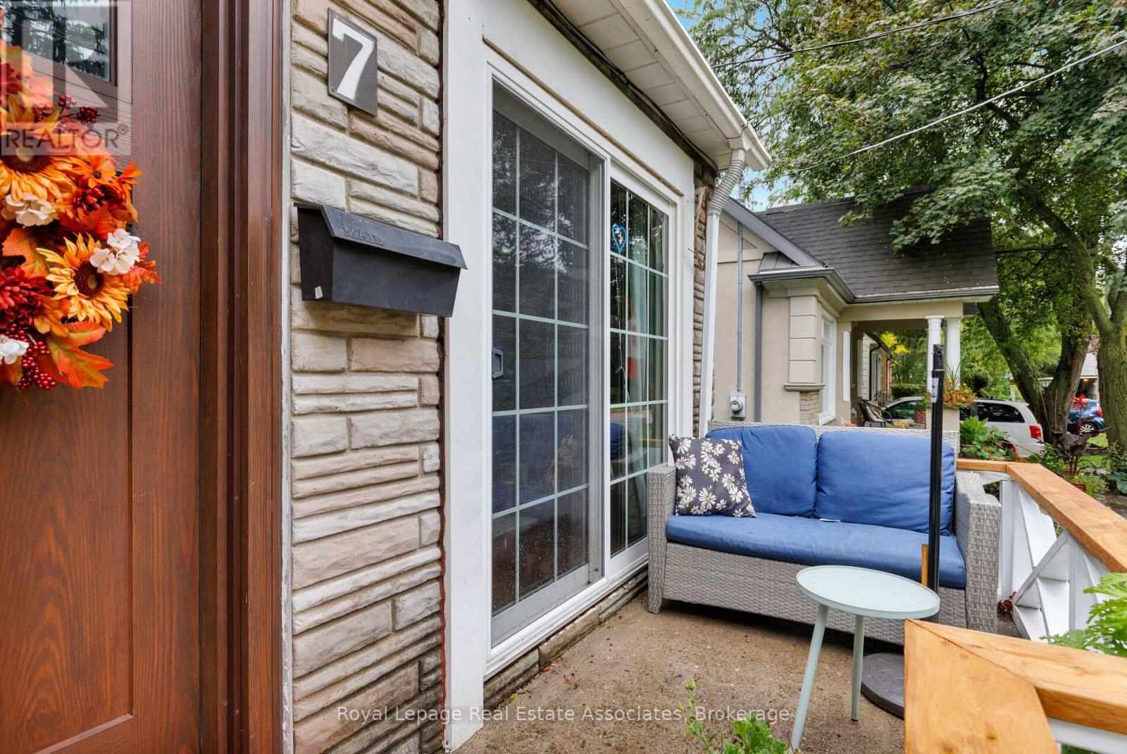 7 Maybourne Avenue, Toronto, Ontario  M1L 2V6 - Photo 5 - E12433744