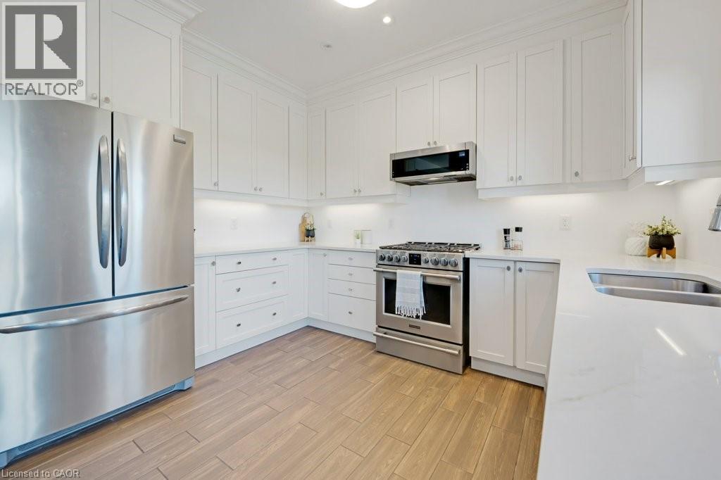 160 Freure Drive, Cambridge, Ontario  N1S 0B4 - Photo 11 - 40774388