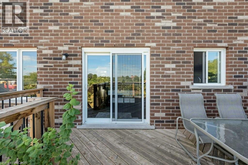 160 Freure Drive, Cambridge, Ontario  N1S 0B4 - Photo 37 - 40774388