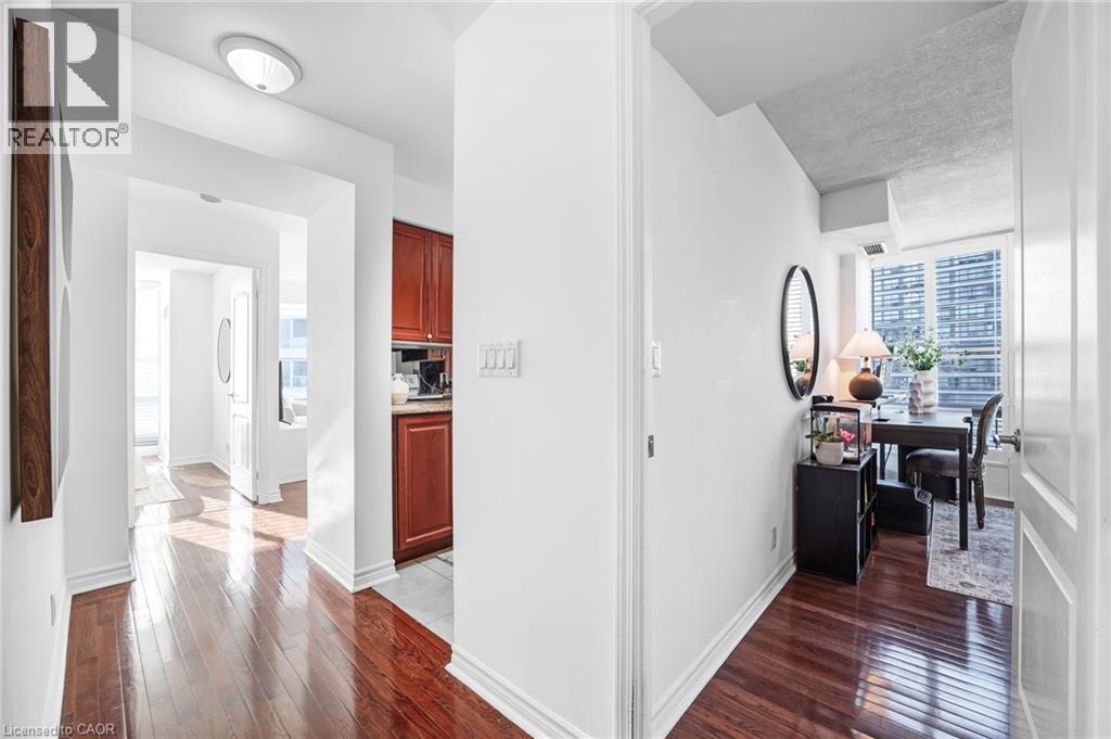 1 Elm Drive W Unit# 1005, Mississauga, Ontario  L5B 4M1 - Photo 4 - 40771545