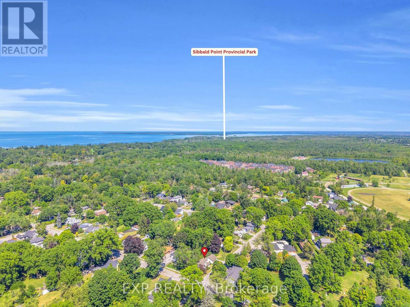 39 River Street, Georgina, Ontario  L0E 1R0 - Photo 20 - N12433733