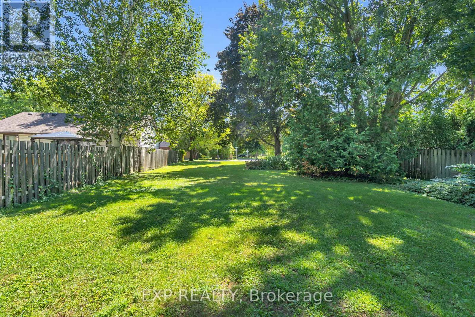 39 River Street, Georgina, Ontario  L0E 1R0 - Photo 28 - N12433733