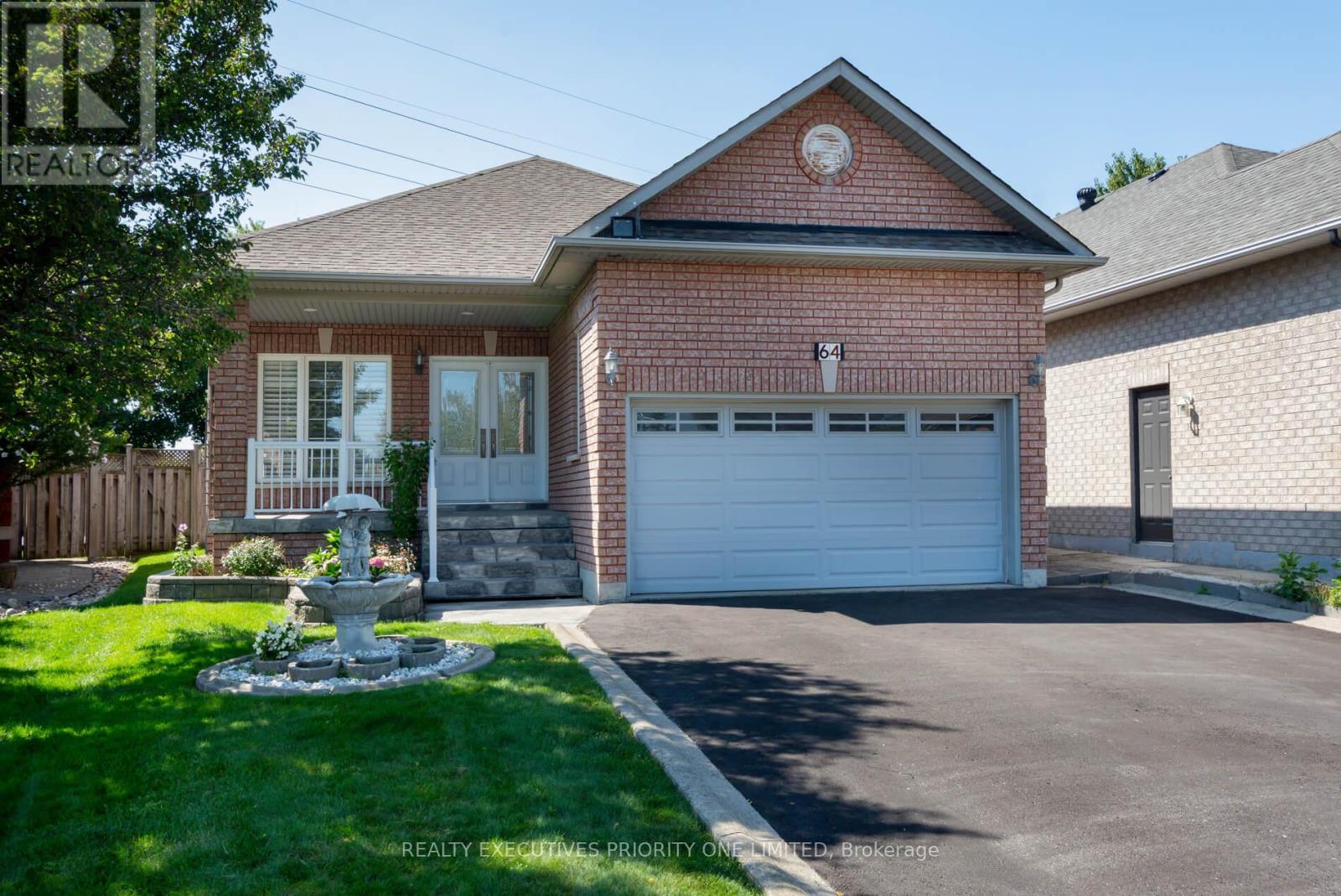 64 BRASSWINDS COURT, Vaughan, Ontario
