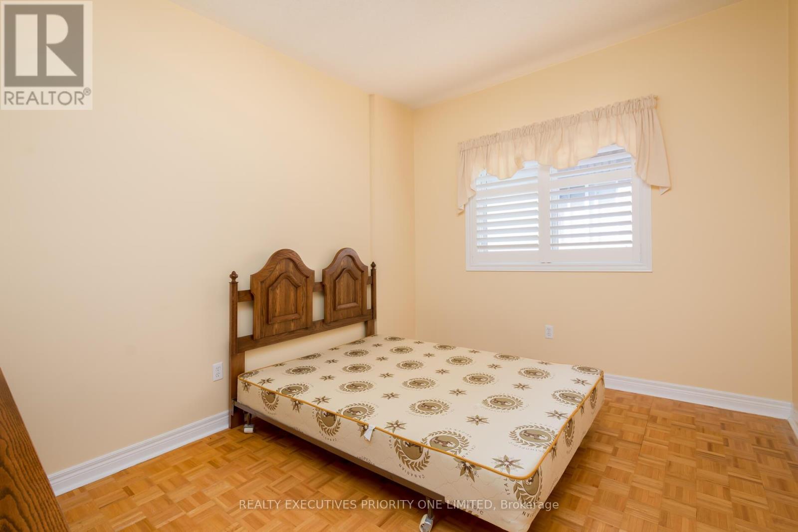 64 Brasswinds Court, Vaughan, Ontario  L4L 9C6 - Photo 20 - N12433772