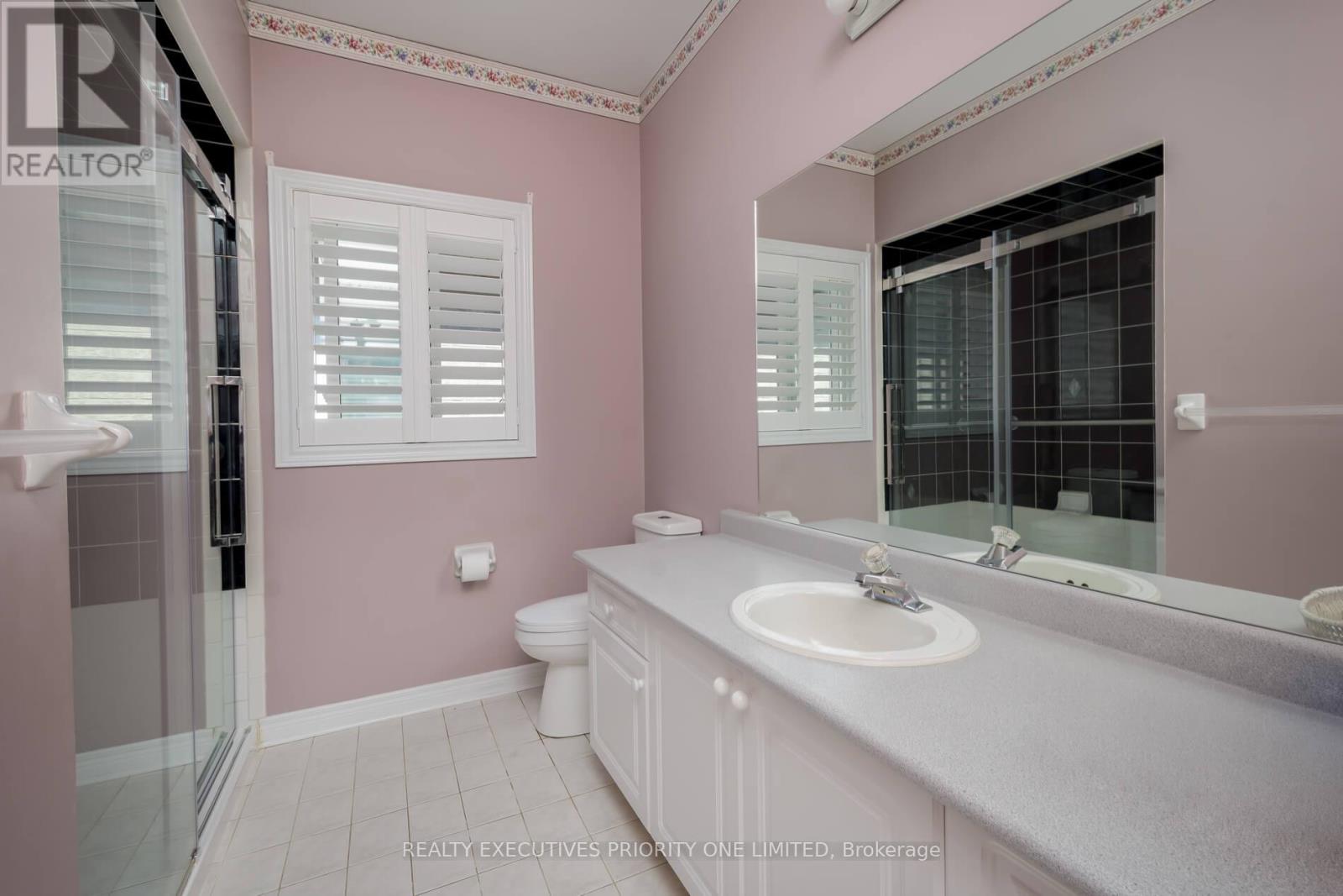 64 Brasswinds Court, Vaughan, Ontario  L4L 9C6 - Photo 21 - N12433772