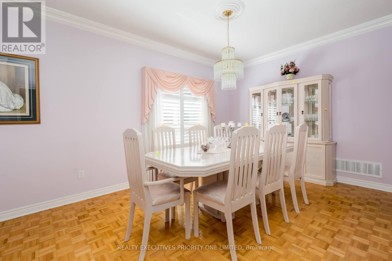 64 Brasswinds Court, Vaughan, Ontario  L4L 9C6 - Photo 5 - N12433772