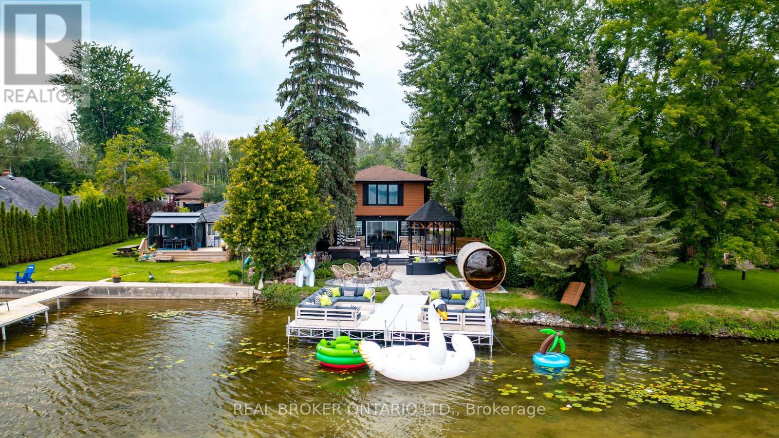 943 Barry Avenue, Innisfil, Ontario  L0L 1W0 - Photo 2 - N12433776
