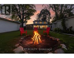 24 LAKESHORE ROAD, Georgina, Ontario