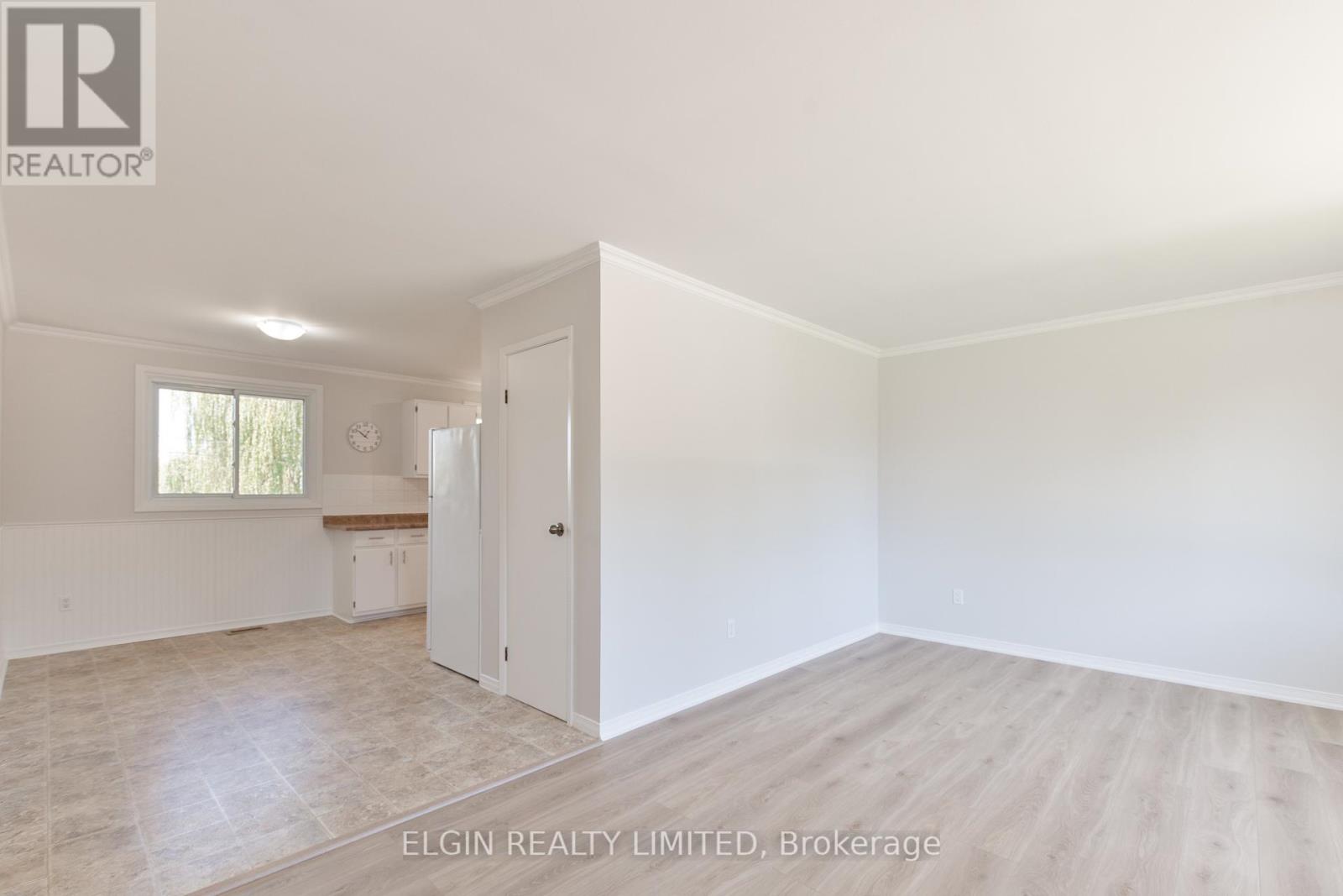 180 Fairview Avenue, St. Thomas, Ontario  N5R 4Y1 - Photo 8 - X12433867