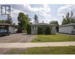 1465 John Street Rd, Thunder Bay, Ca