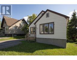 659 RED RIVER RD