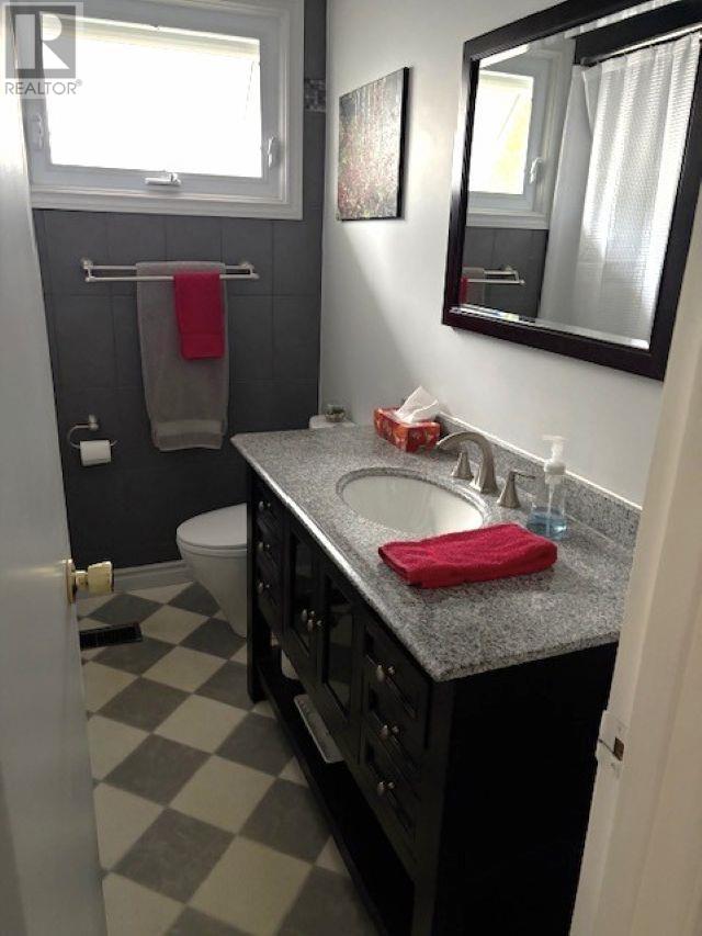 134 Hinton Ave, Thunder Bay, Ontario  P7A 7E2 - Photo 20 - TB252974