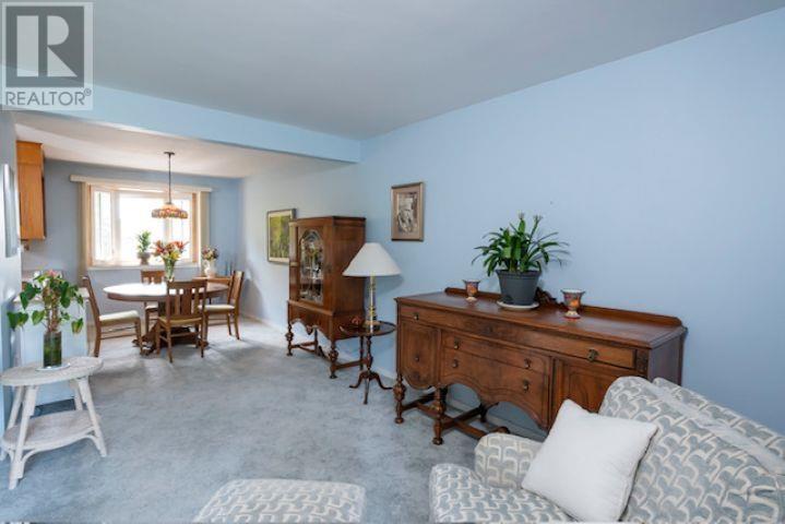 134 Hinton Ave, Thunder Bay, Ontario  P7A 7E2 - Photo 9 - TB252974