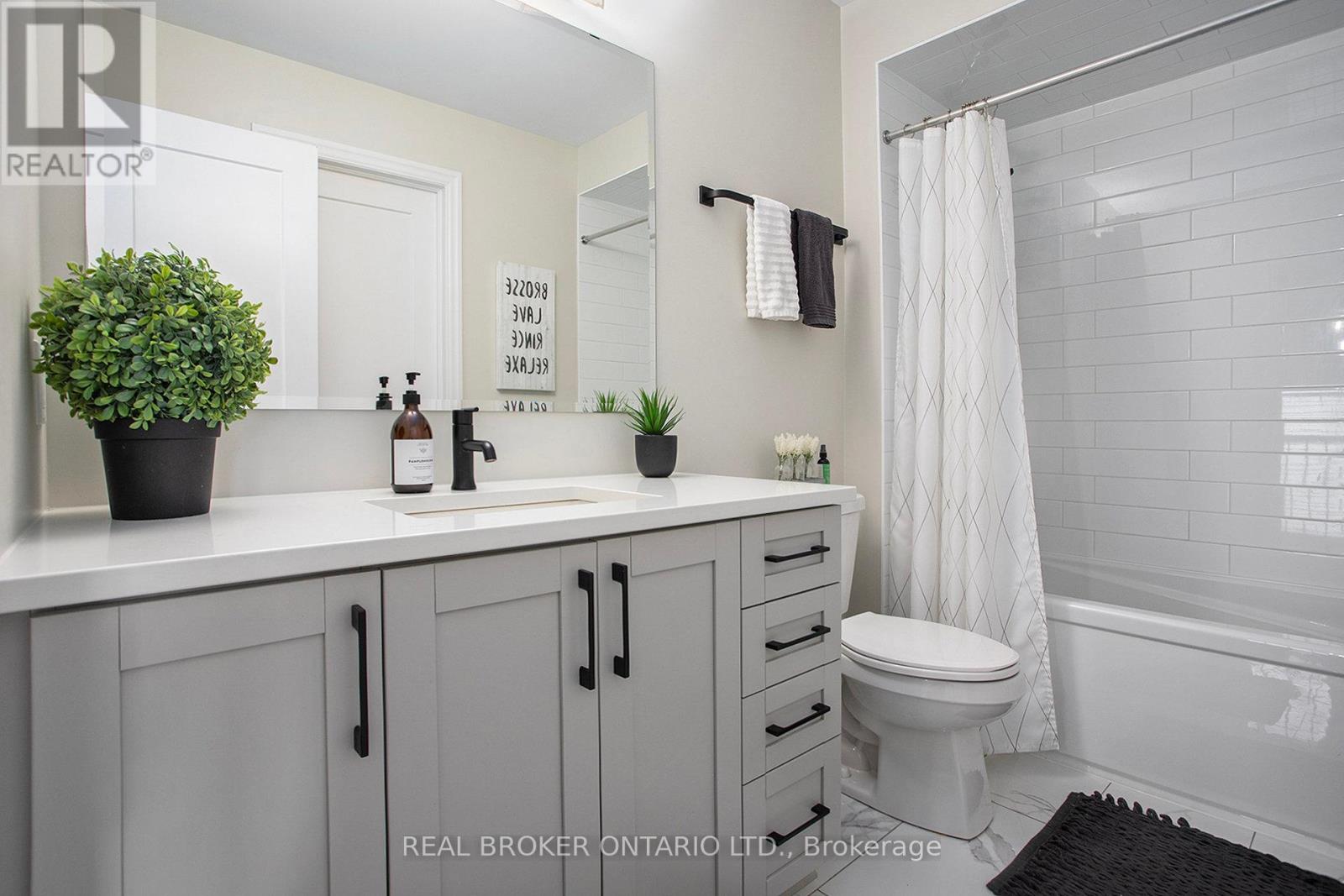 767 Cairn Crescent, Ottawa, Ontario  K1W 0P4 - Photo 23 - X12433827