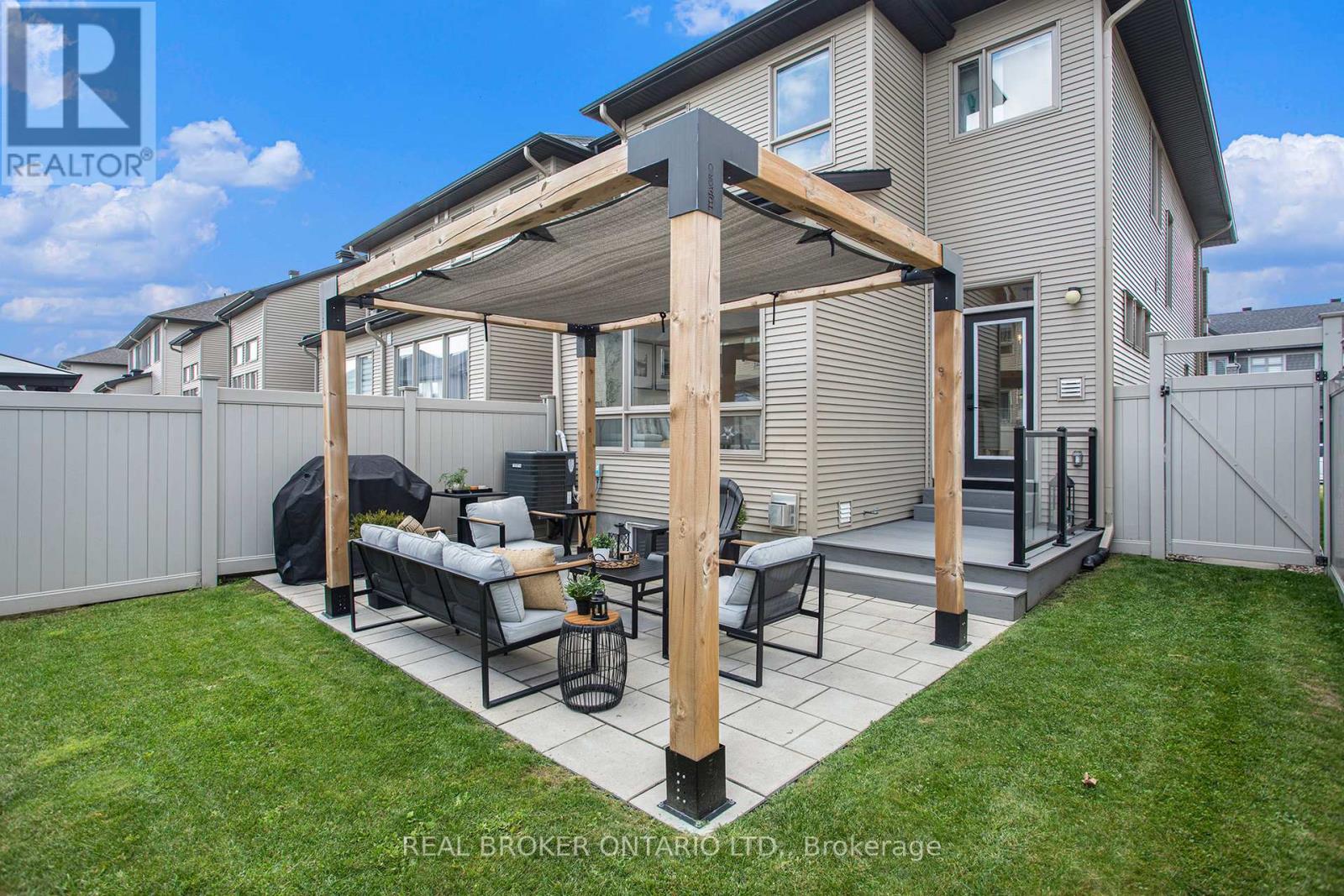 767 Cairn Crescent, Ottawa, Ontario  K1W 0P4 - Photo 29 - X12433827