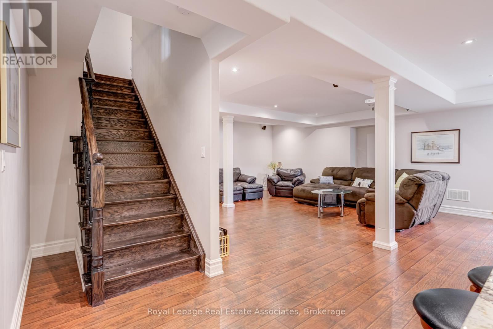 20 Cannington Crescent, Brampton, Ontario  L6X 0W6 - Photo 29 - W12433755