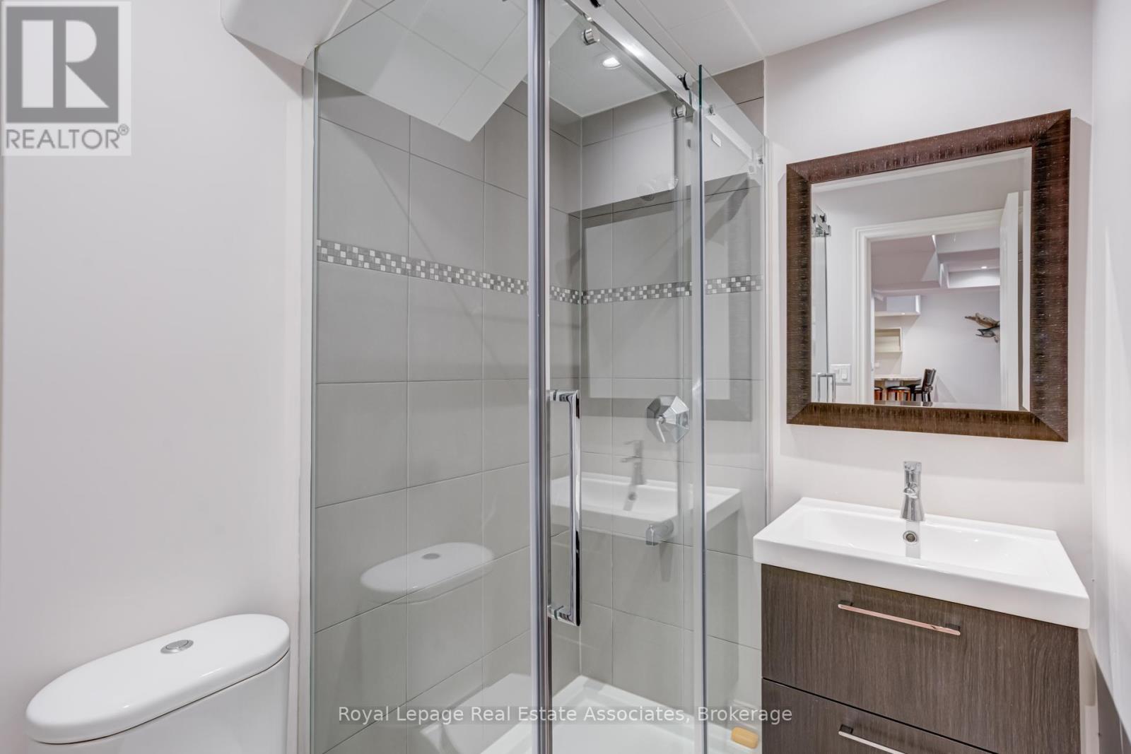 20 Cannington Crescent, Brampton, Ontario  L6X 0W6 - Photo 35 - W12433755