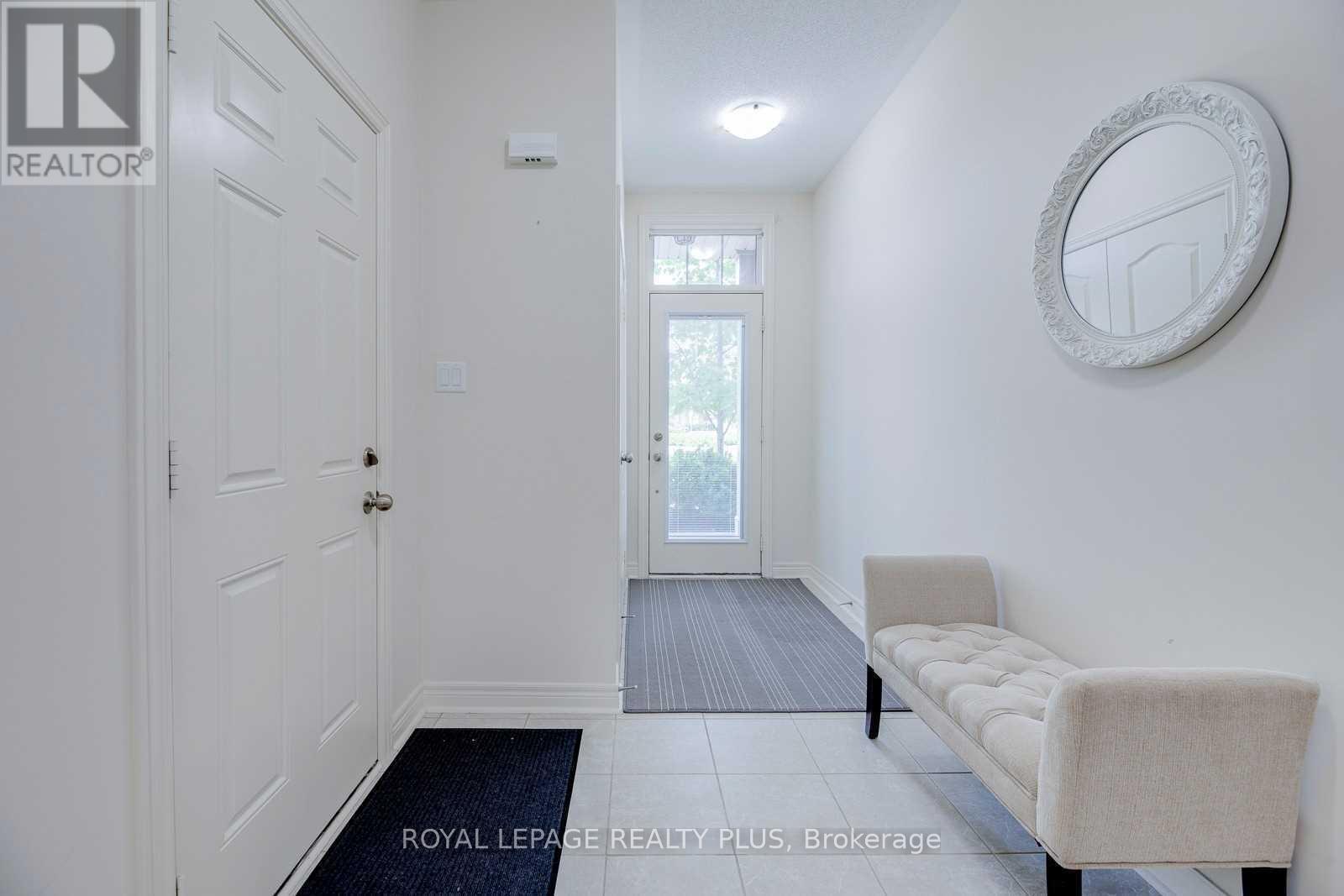 22 - 5710 Long Valley Road, Mississauga, Ontario  L5M 0M1 - Photo 3 - W12433761