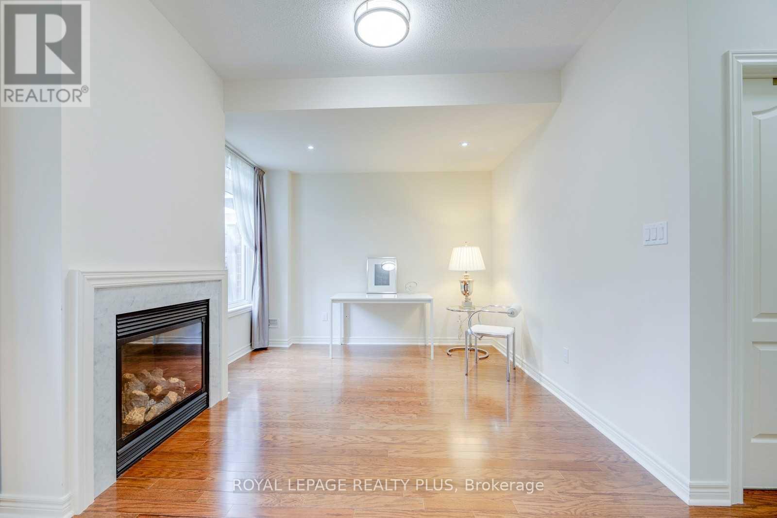 22 - 5710 Long Valley Road, Mississauga, Ontario  L5M 0M1 - Photo 5 - W12433761