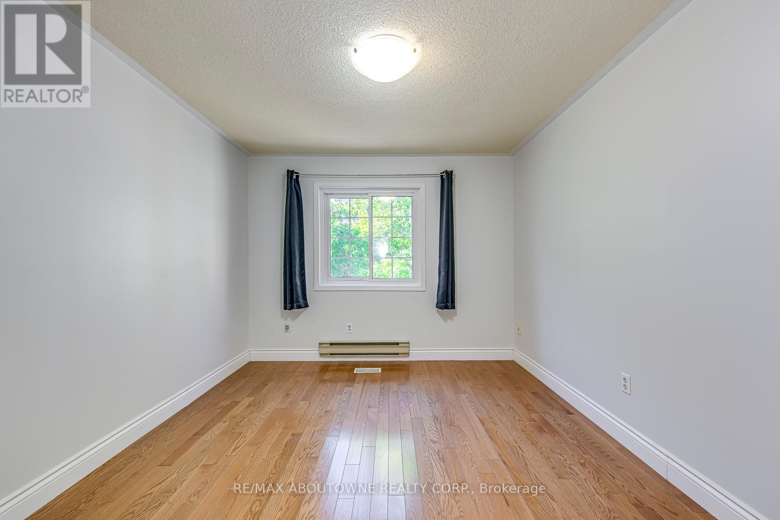 2407 Stefi Trail, Oakville, Ontario  L6H 5Y5 - Photo 20 - W12433766