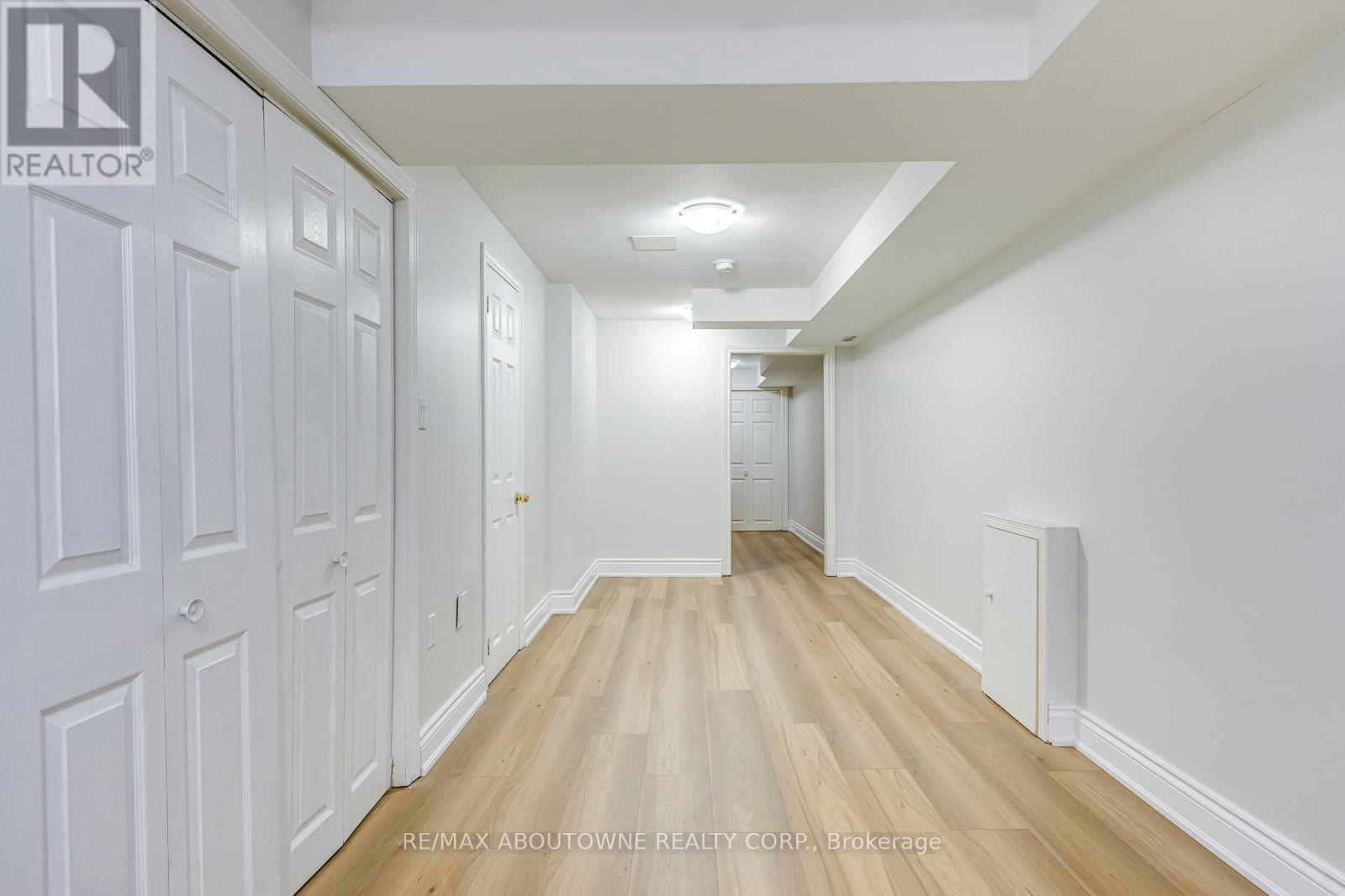 2407 Stefi Trail, Oakville, Ontario  L6H 5Y5 - Photo 28 - W12433766