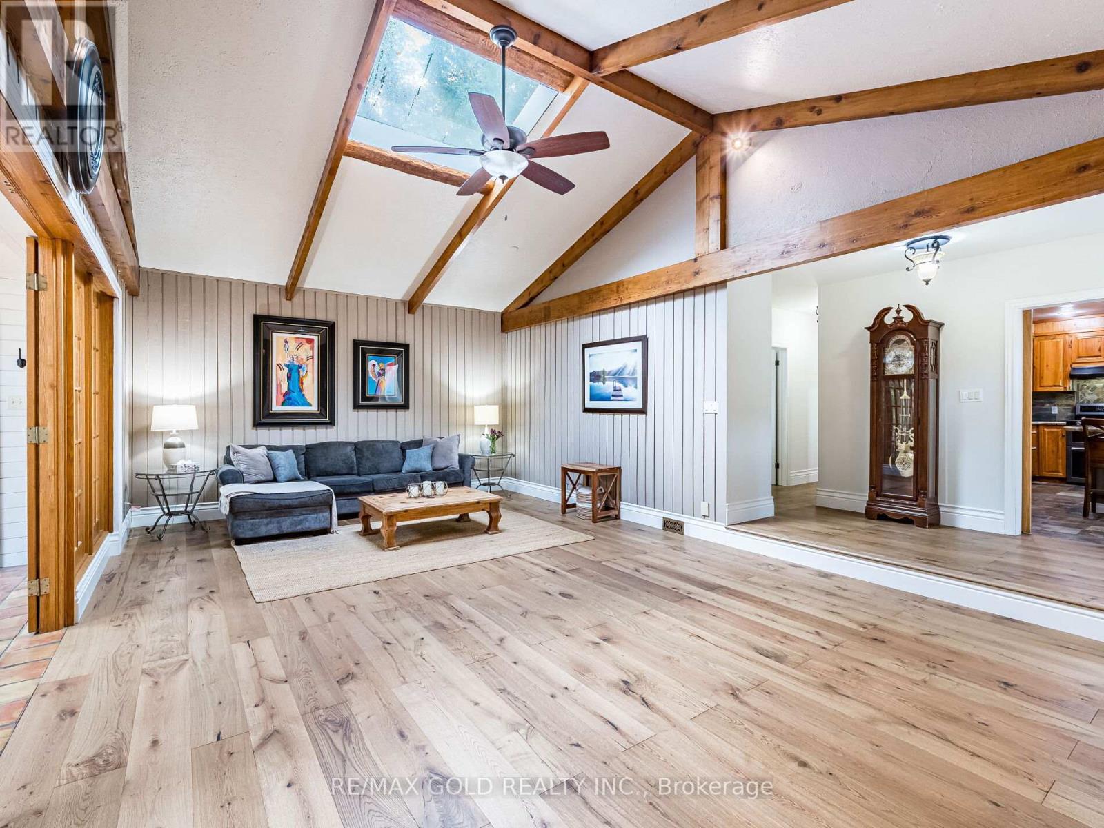 20054 Horseshoe Hill Road, Caledon, Ontario  L7K 2B6 - Photo 15 - W12433789