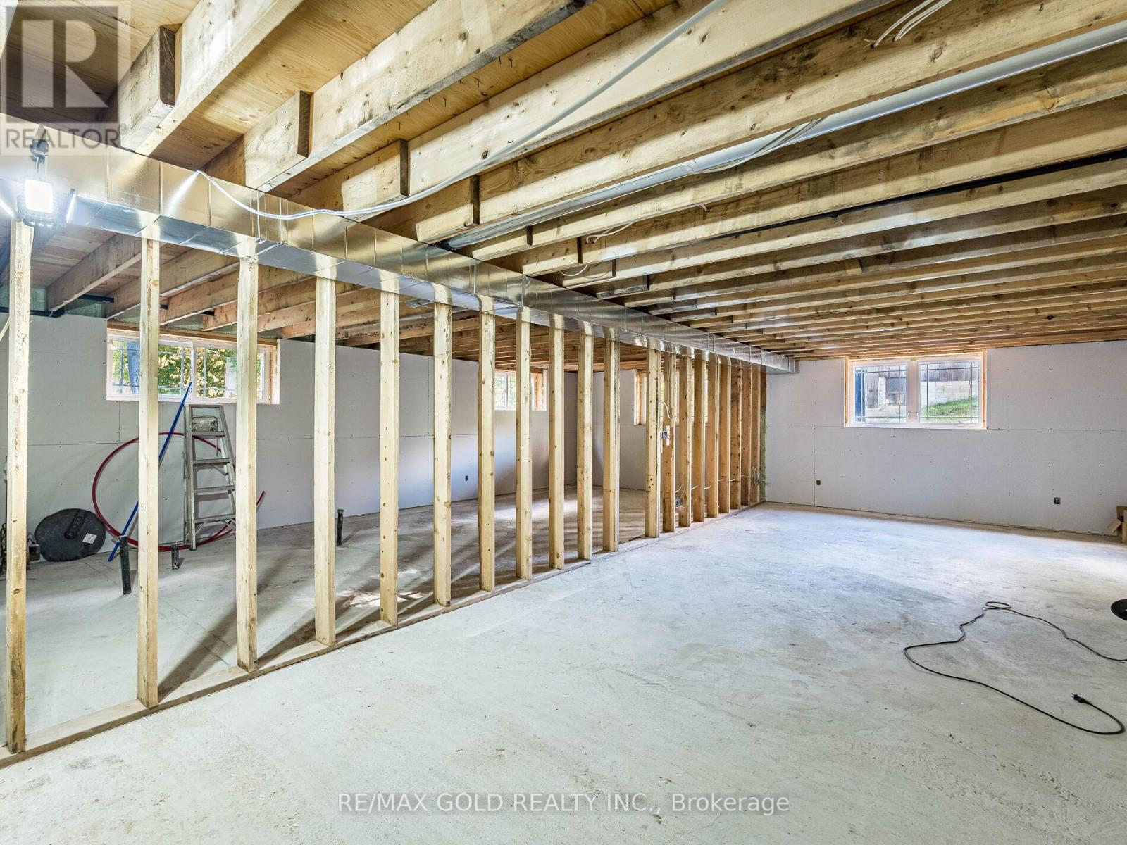 20054 Horseshoe Hill Road, Caledon, Ontario  L7K 2B6 - Photo 37 - W12433789