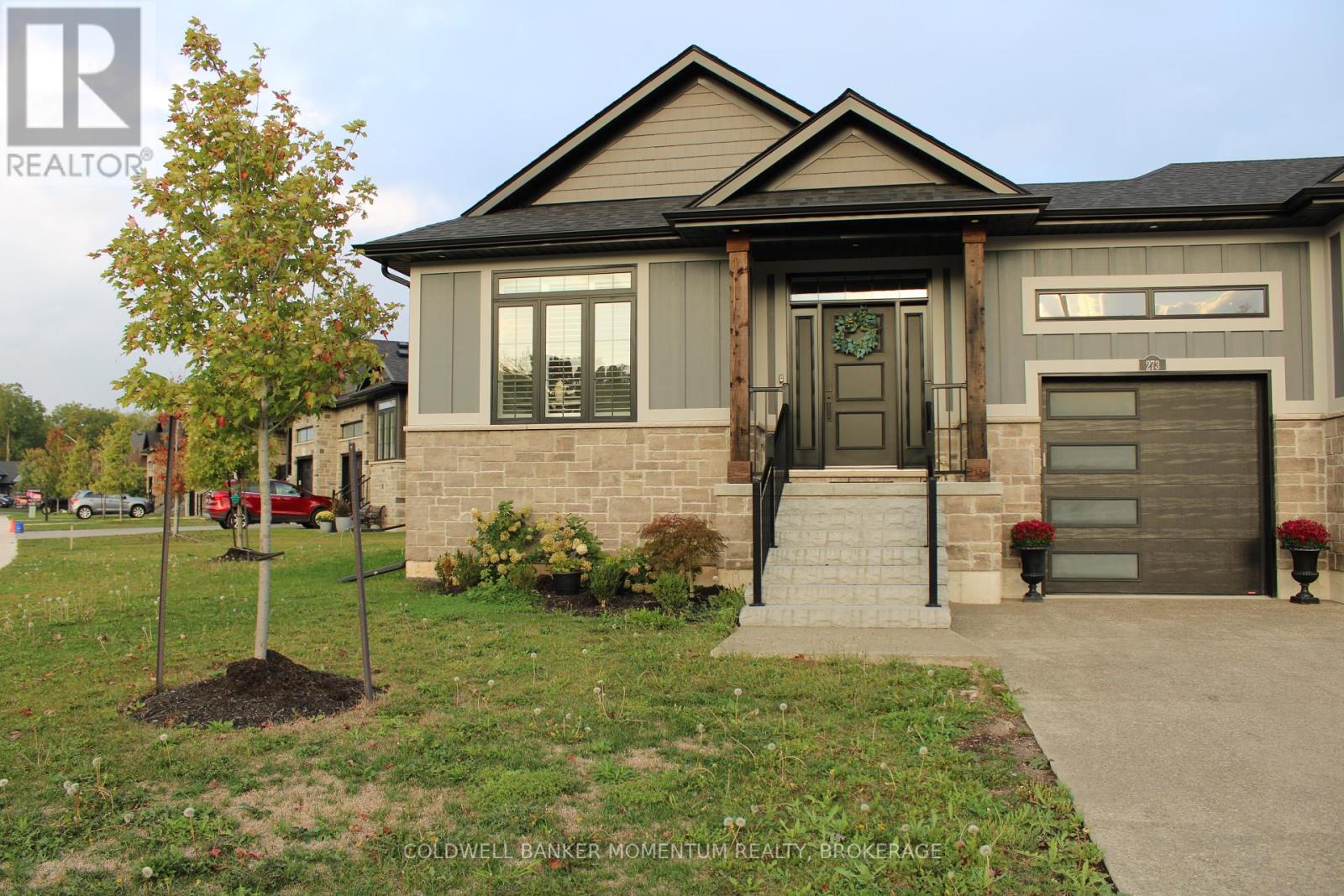 273 Lancaster Drive, Port Colborne (Sugarloaf), Ontario  L3K 0B2 - Photo 1 - X12433804