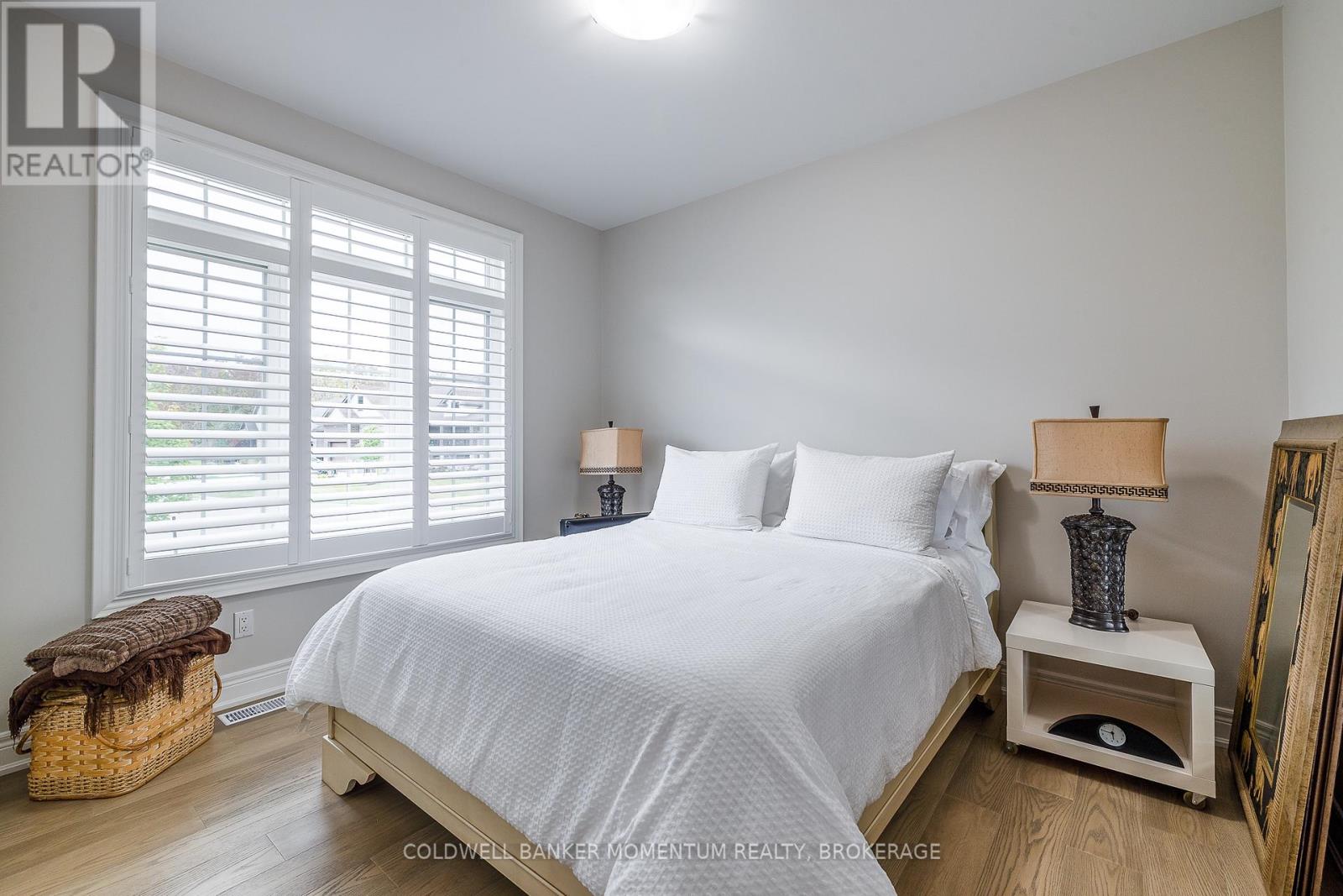 273 Lancaster Drive, Port Colborne (Sugarloaf), Ontario  L3K 0B2 - Photo 6 - X12433804