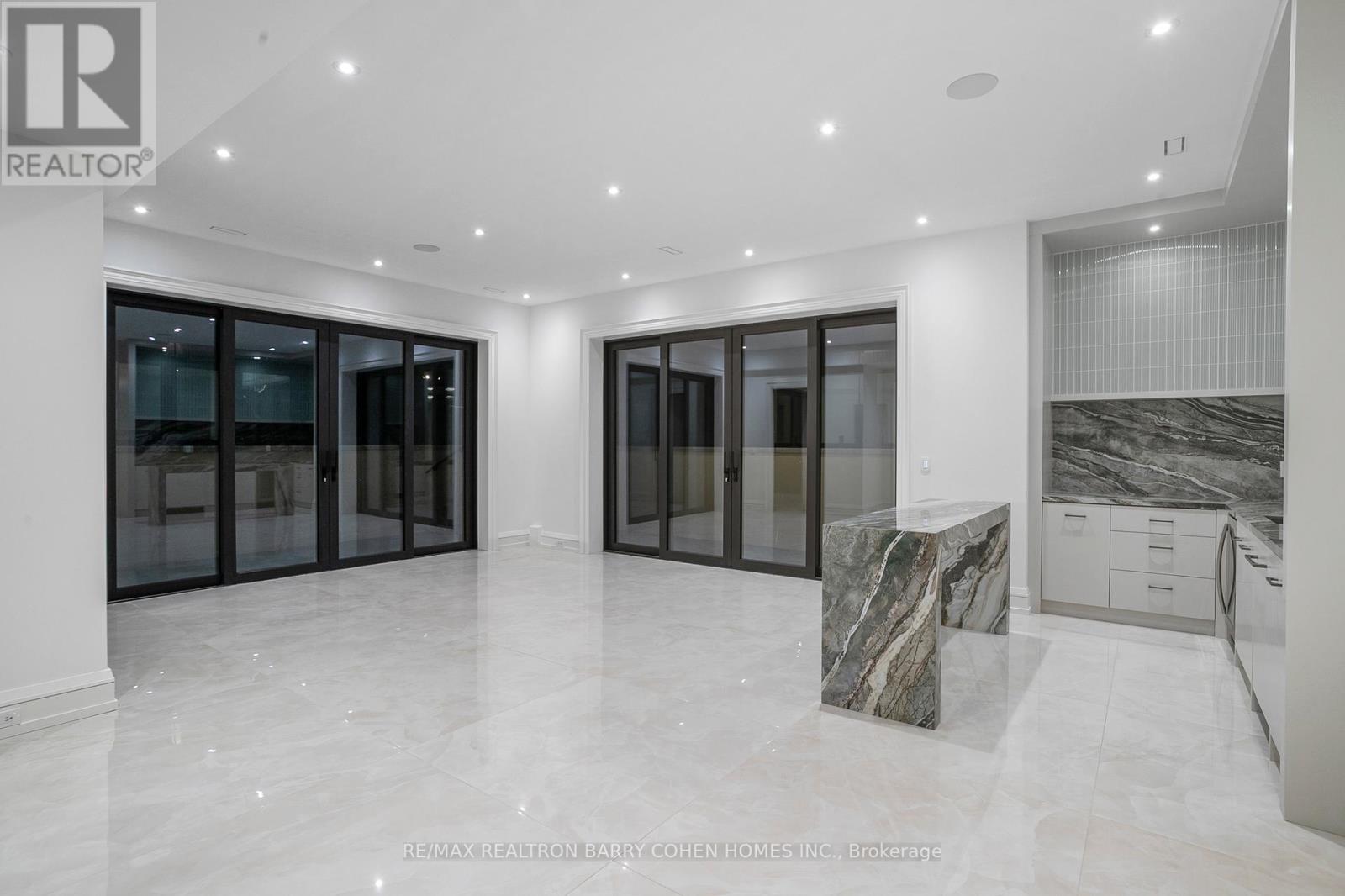 27 Penwood Crescent, Toronto, Ontario  M3B 3B1 - Photo 22 - C12374023