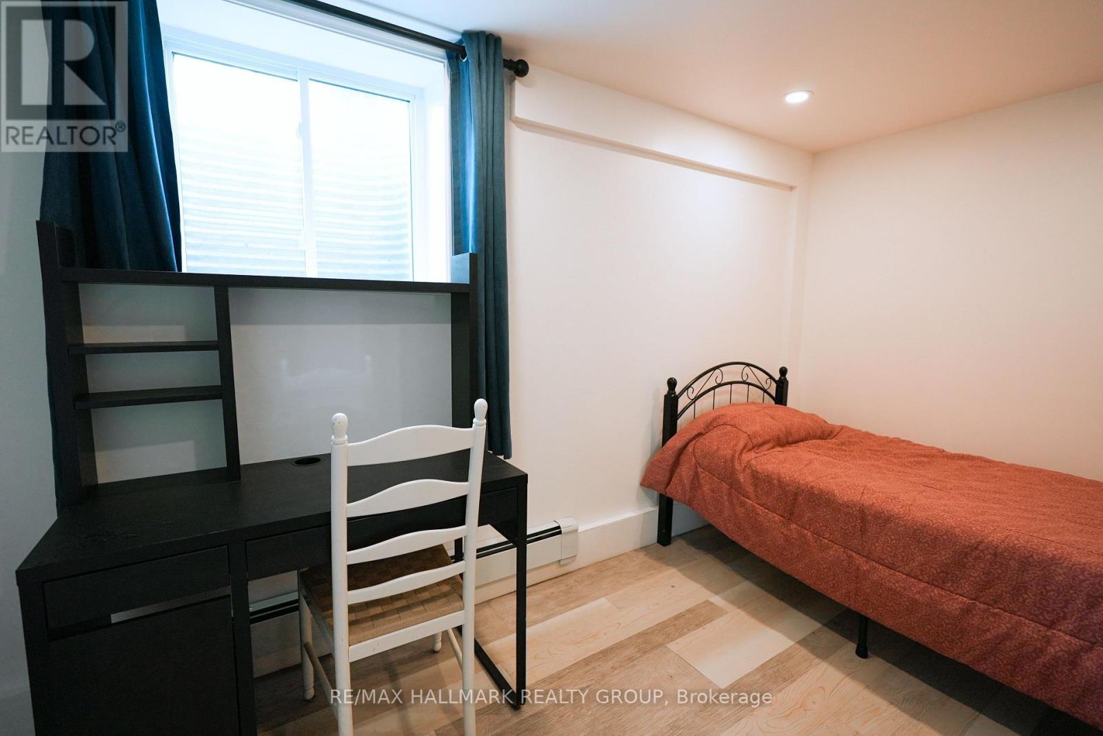 924 Bermuda Avenue, Ottawa, Ontario  K1K 0V6 - Photo 25 - X12316561