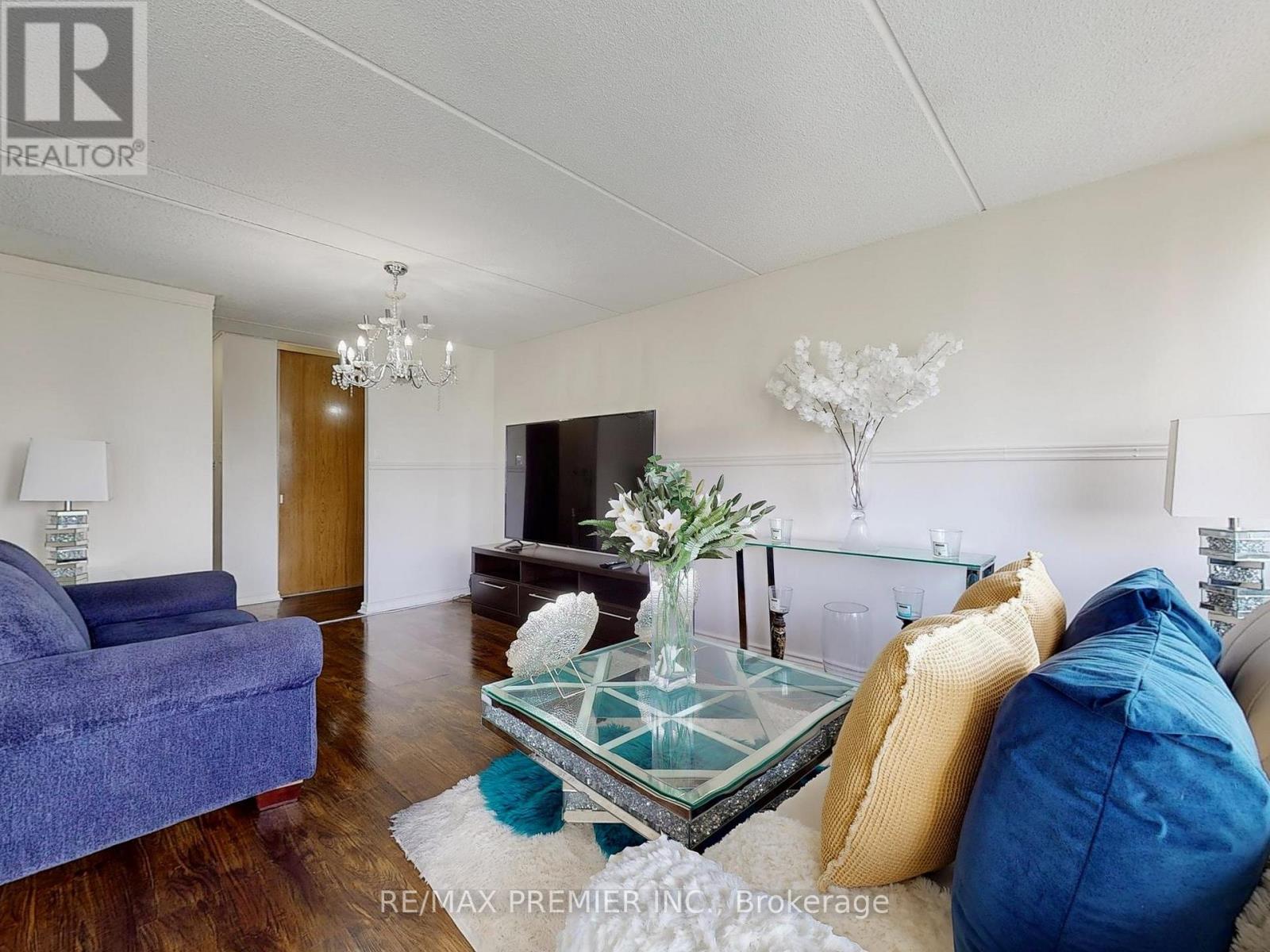 614 - 2 Glamorgan Avenue, Toronto, Ontario  M1P 2M8 - Photo 10 - E12387678