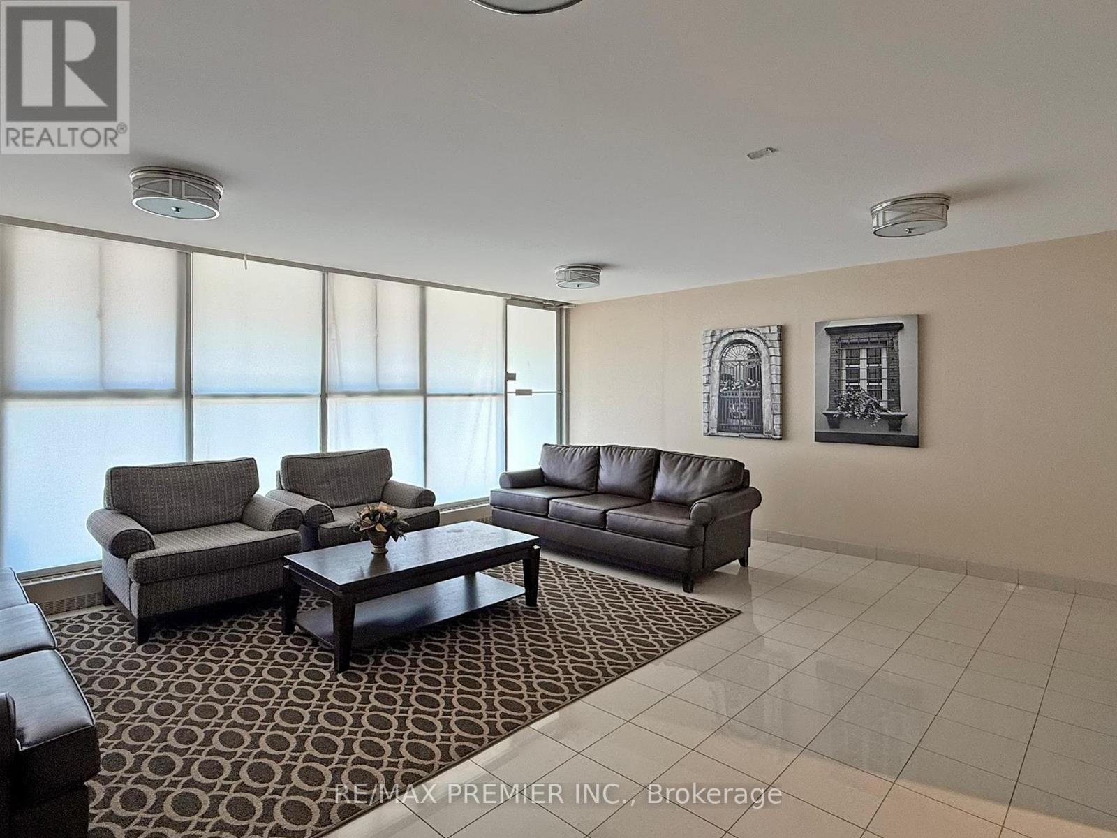 614 - 2 Glamorgan Avenue, Toronto, Ontario  M1P 2M8 - Photo 31 - E12387678