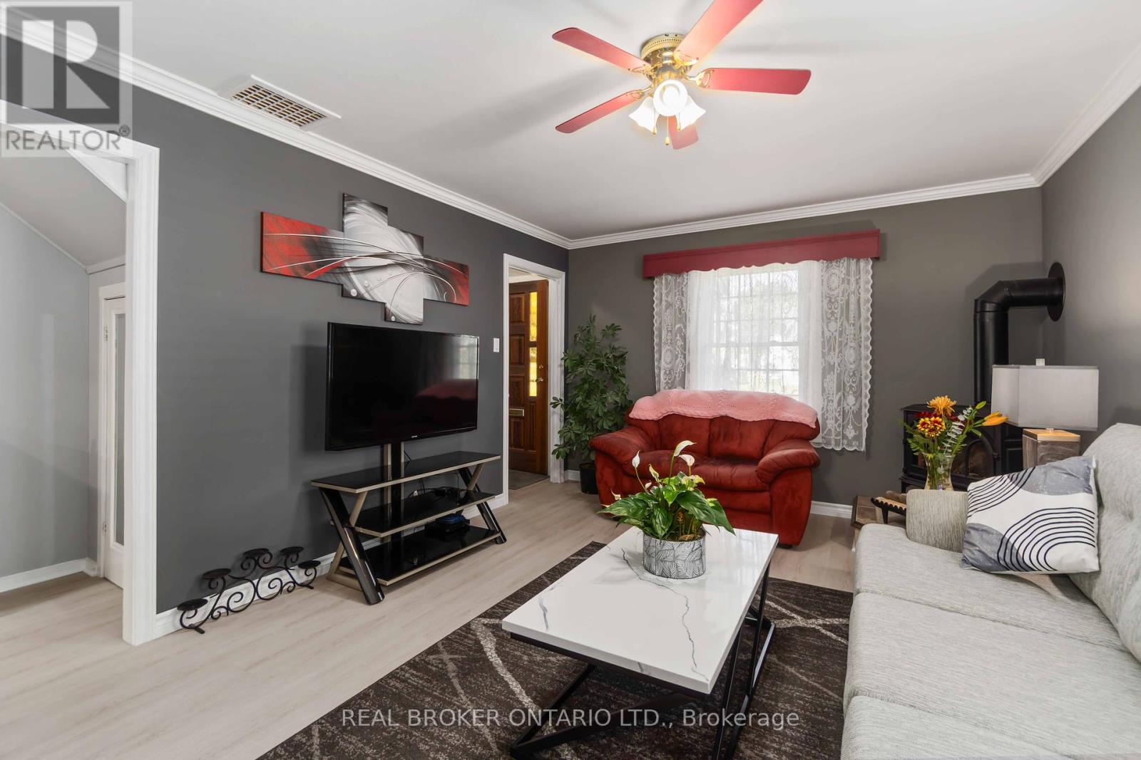 20 Roosevelt Drive, Smiths Falls, Ontario  K7A 3J8 - Photo 8 - X12379688