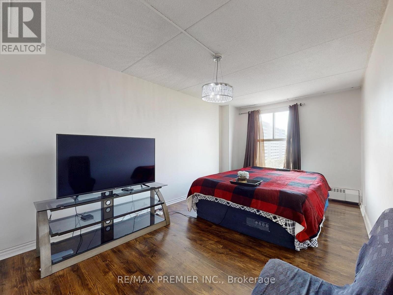 614 - 2 Glamorgan Avenue, Toronto, Ontario  M1P 2M8 - Photo 16 - E12387678