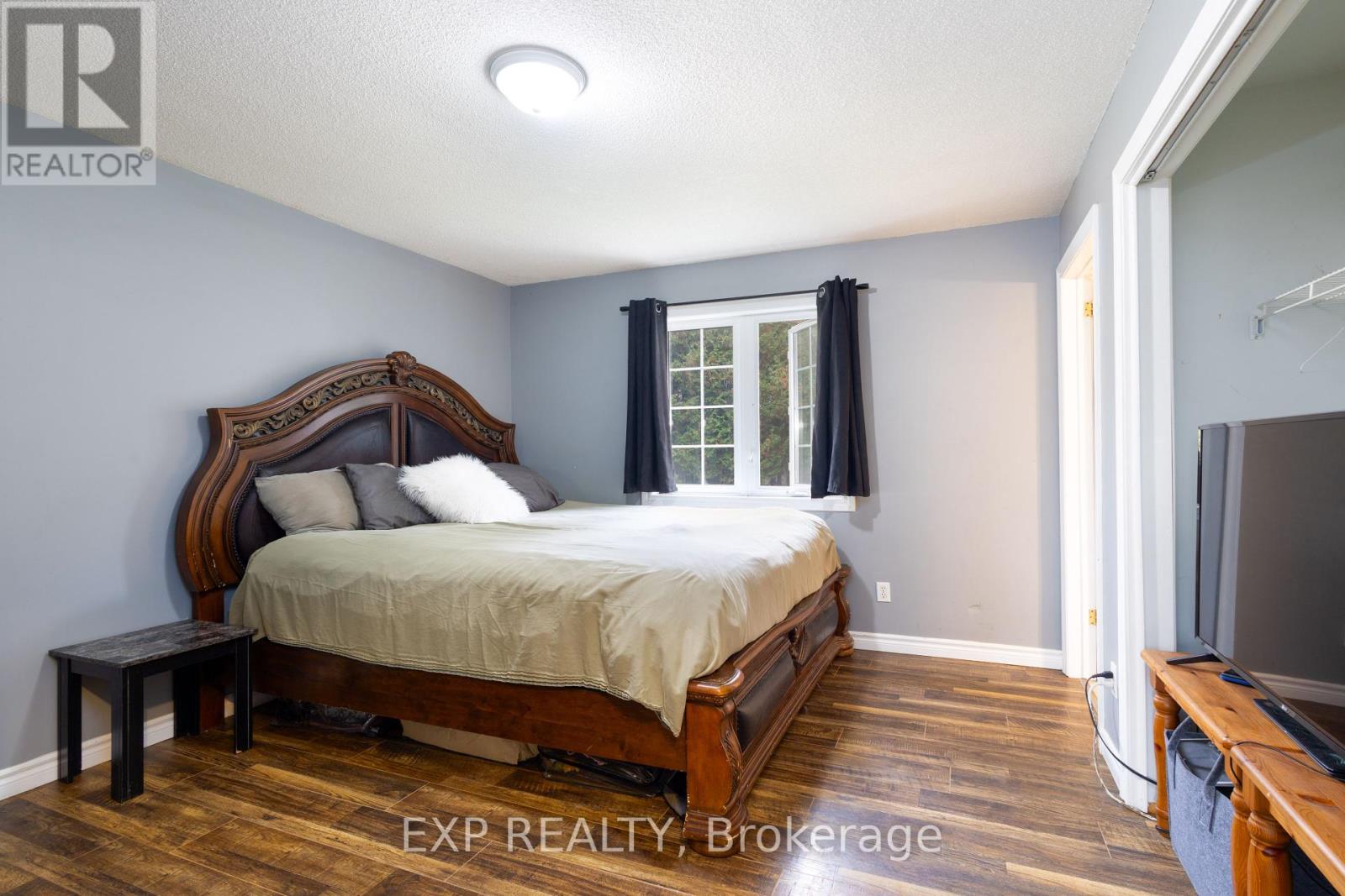 146 Mark Road, Kawartha Lakes, Ontario  K0M 1G0 - Photo 13 - X12433751
