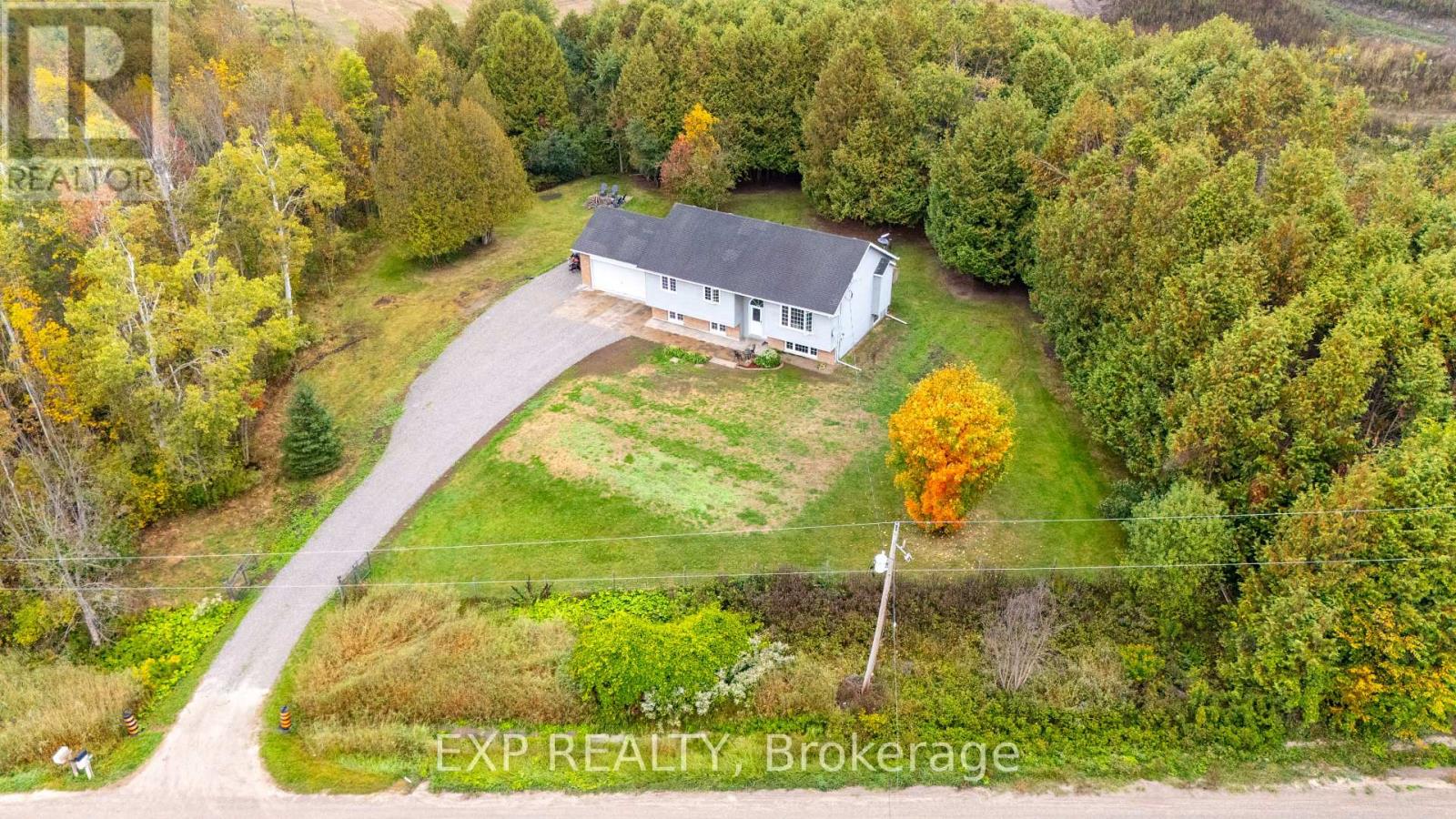 146 Mark Road, Kawartha Lakes, Ontario  K0M 1G0 - Photo 3 - X12433751
