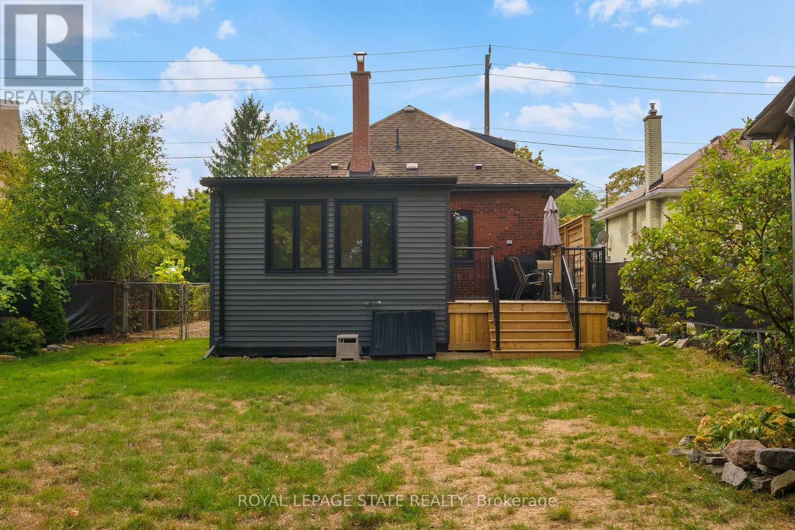 51 Terrace Hill Street, Brantford, Ontario  N3R 1E8 - Photo 48 - X12433774