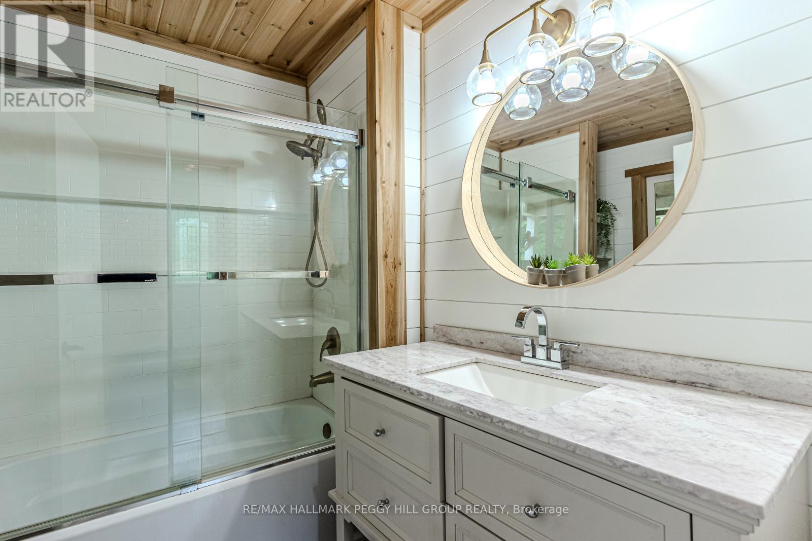 1450 Beiers Road, Gravenhurst, Ontario  P0E 1G0 - Photo 12 - X12433778