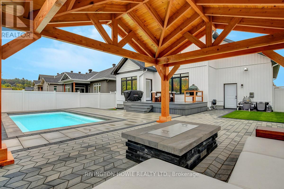 743 Meadowridge Circle, Ottawa, Ontario  K0A 1L0 - Photo 38 - X12432937