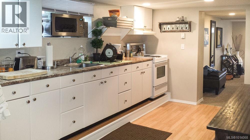 Lorem Ipsum Do, View Royal, British Columbia  V9B  - Photo 33 - DEMO28876173