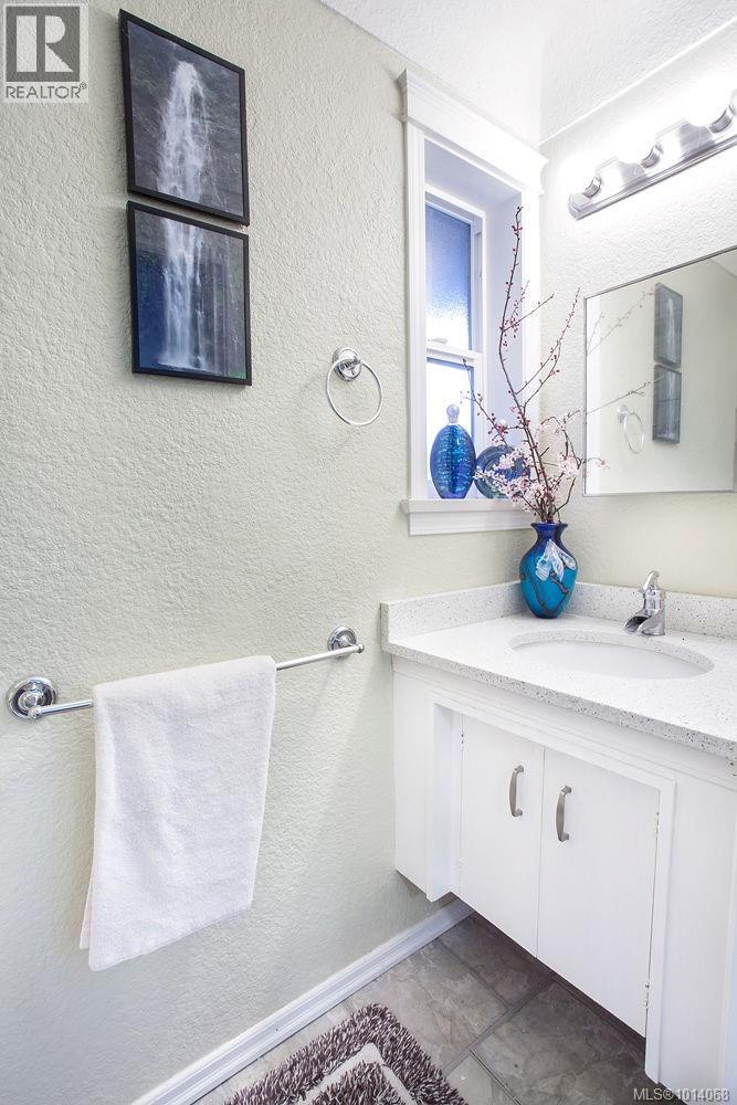 Lorem Ipsum Do, View Royal, British Columbia  V9B  - Photo 14 - DEMO28876173